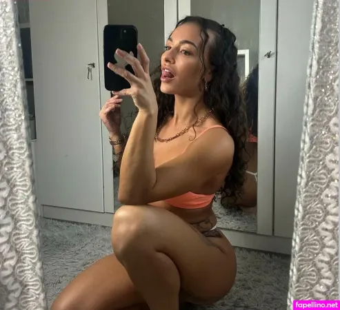 Axshh9x OnlyFans Thumbnail #Q6s6AW1UiY