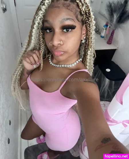 Axxllure OnlyFans Thumbnail #R49zTNfRF8