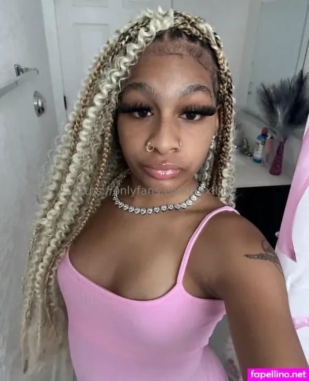 Axxllure OnlyFans Thumbnail #rhuWR9MrGc