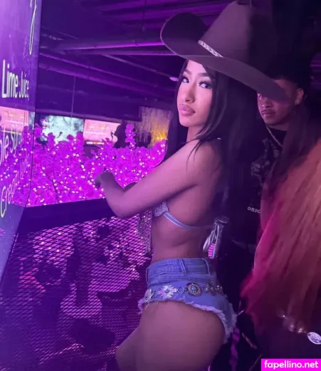 Aya Tanjali OnlyFans Thumbnail #2Xzj8qxex2