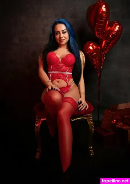 Ayagoldiefree OnlyFans Thumbnail #8FpX7s8HwL