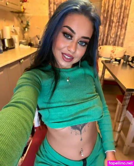 Ayagoldiefree OnlyFans Thumbnail #MpZ55M6mwo