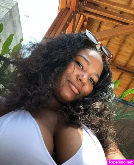 Ayahna1 OnlyFans Thumbnail #NdMbejF5zt