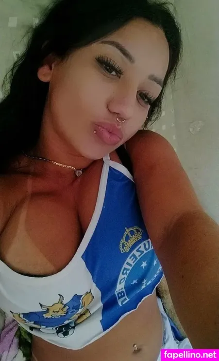 Ayalla Thaynara OnlyFans Thumbnail #YCk1Vgrise