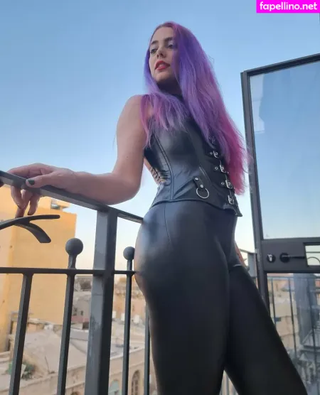 Ayaqueenil OnlyFans Thumbnail #3wqMrsNSni