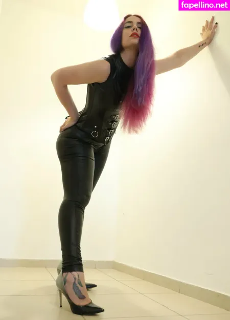 Ayaqueenil OnlyFans Thumbnail #9RjimIVWan