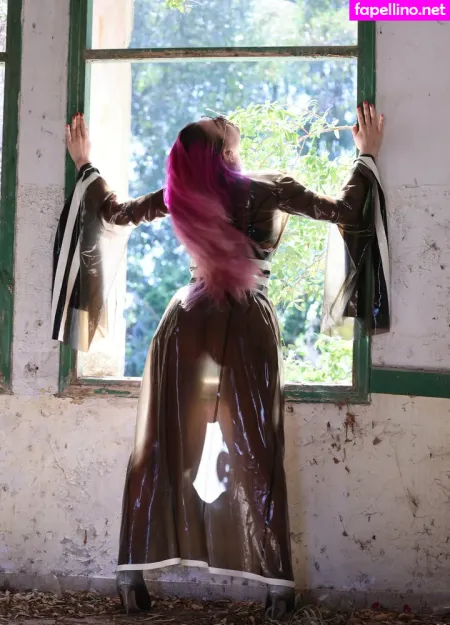 Ayaqueenil OnlyFans Thumbnail #TmCtEMrTRF