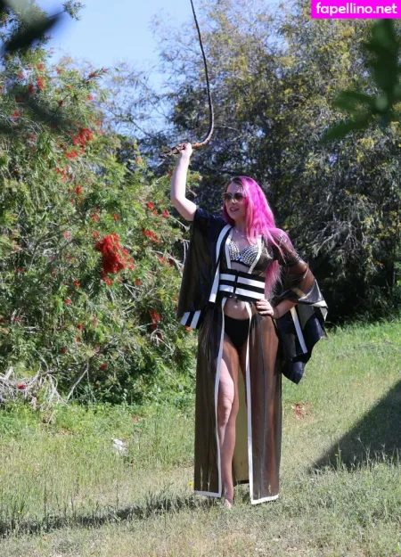 Ayaqueenil OnlyFans Thumbnail #t4C4Q1q3B9