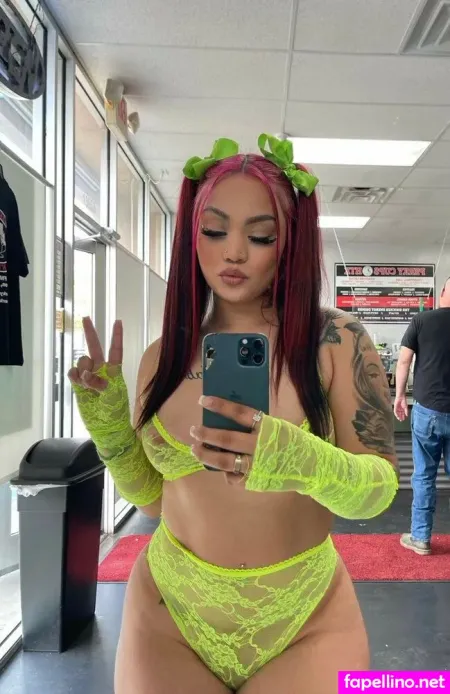 Ayeereynnnaa OnlyFans Thumbnail #LYC6L5MCRr