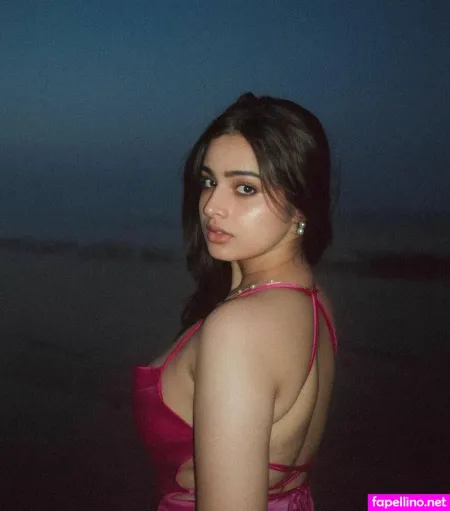 Ayesha Khan OnlyFans Thumbnail #8jgeIfKV8L