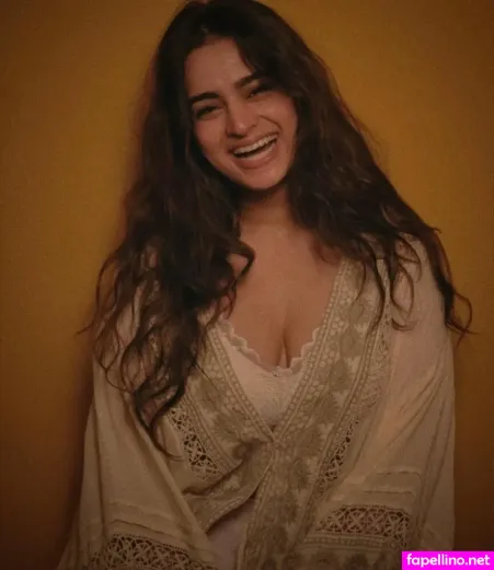 Ayesha Khan OnlyFans Thumbnail #Kp6EVnO856