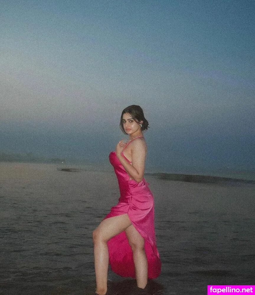 ayeshaakhan_official Nude Leaked OnlyFans Photo #SmRTmzhMJ8