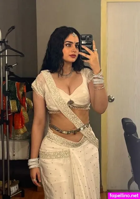 Ayesha Khan OnlyFans Thumbnail #rI2zisLcbj