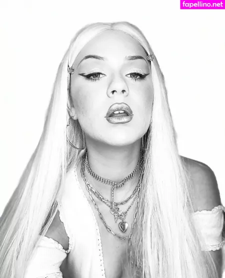 Ayeshaxo OnlyFans Thumbnail #ctxq8zKksB