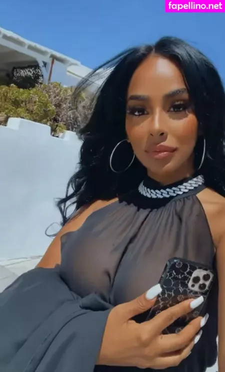 Ayisha Diaz OnlyFans Thumbnail #s63M1HRent