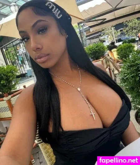 Ayisha Mia OnlyFans Thumbnail #PwhtkwHLWg