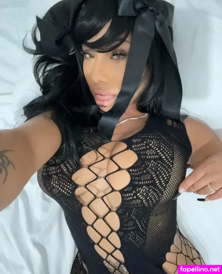 Ayisha Mia OnlyFans Thumbnail #eKLFicUWZB