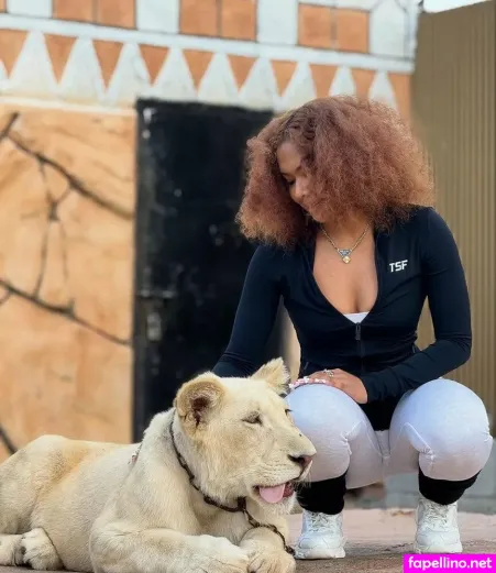 Ayla Bell OnlyFans Thumbnail #q2tYUTeuuM