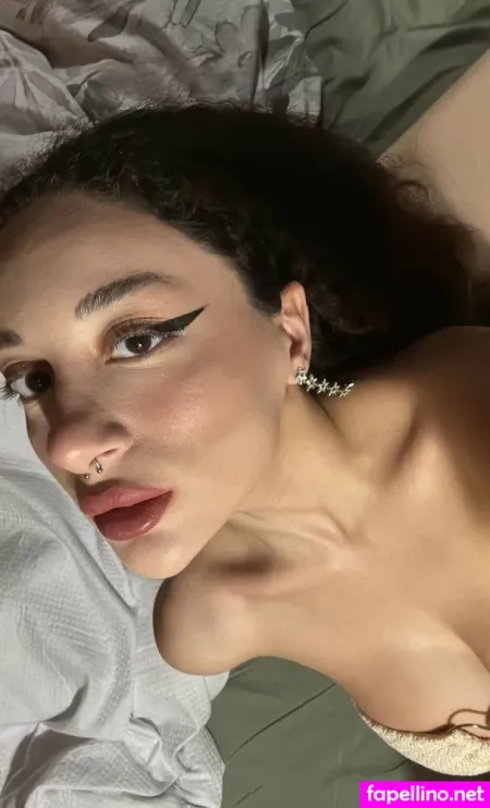 Ayla21 OnlyFans Thumbnail #41f8e7n0st