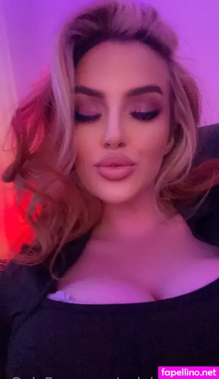 Aylaharperx2 OnlyFans Thumbnail #U1bSNJVZCa