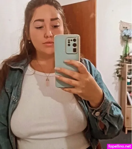Aylamaymarie OnlyFans Thumbnail #4K4jUKi8X5