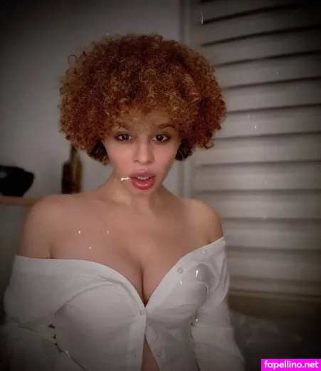 Aylamery16 OnlyFans Thumbnail #upqA9l6mmW
