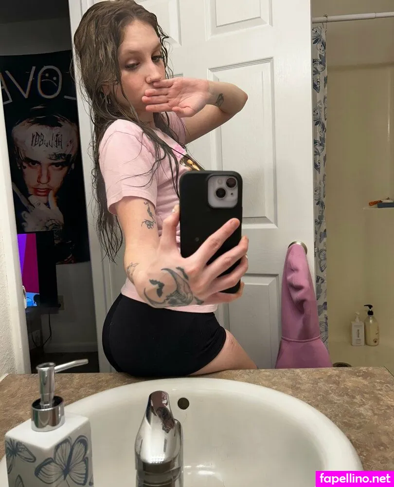 aylacollins, aylaxcollins Nude Leaked OnlyFans Photo #vPedD8UVVx