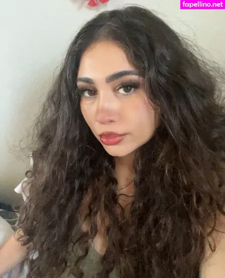 Aylebby OnlyFans Thumbnail #M7OYeofJuJ