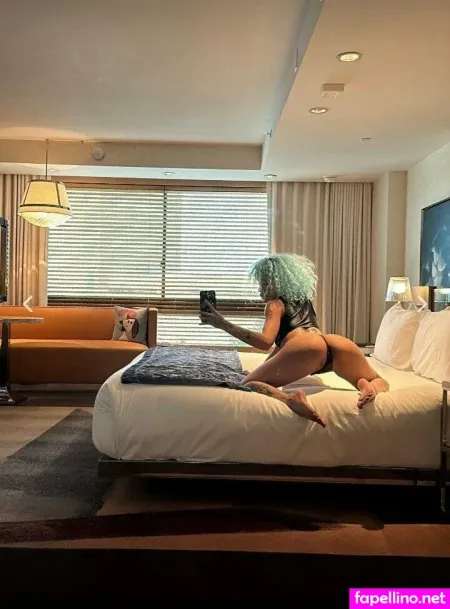 Ayleks 2 OnlyFans Thumbnail #rB9m8mD3v7