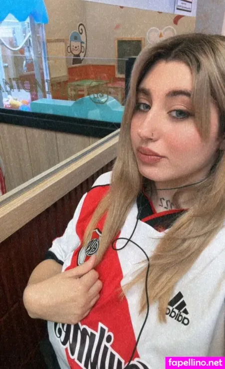 Aylen OnlyFans Thumbnail #W1phGoV3eU