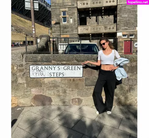 Aylin Tezel OnlyFans Thumbnail #7w9YtrixAM