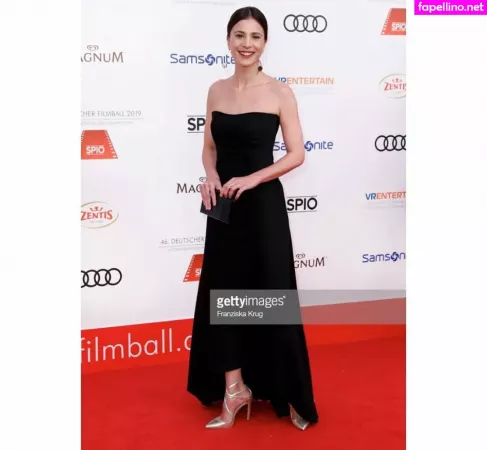 Aylin Tezel OnlyFans Thumbnail #nAXM2KS4yp