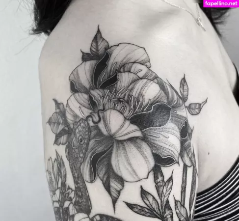 Ayliner OnlyFans Thumbnail #96IhTuY6b0