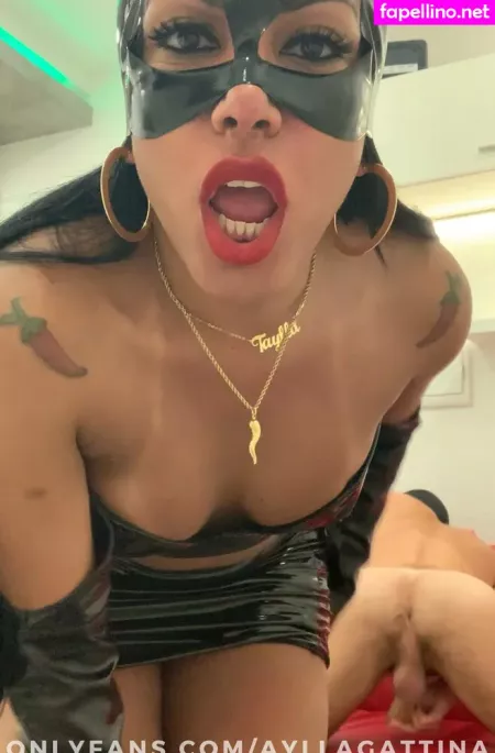Ayllagatina OnlyFans Thumbnail #FAYjE3M3K8