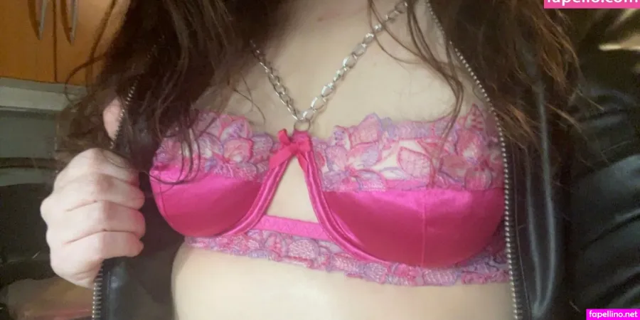 Aymeewinther OnlyFans Thumbnail #3rN1dOGmyR