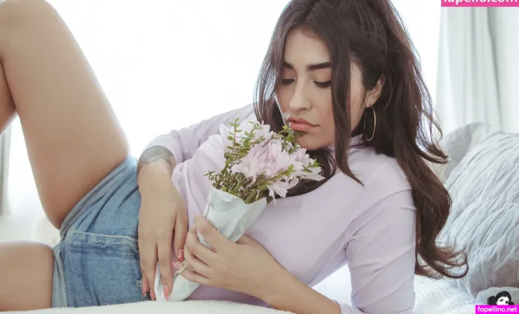 Aymi Sg OnlyFans Thumbnail #0EoX5uVKfW