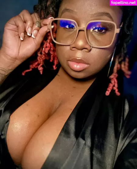 Ayosqueak OnlyFans Thumbnail #FRlTiHaXpo