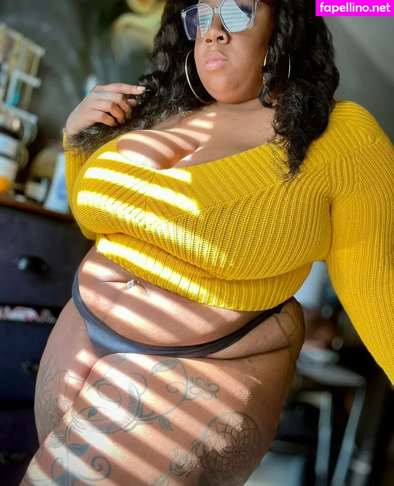 UrPersuasion1994, ayosqueak, https: Nude Leaked OnlyFans Photo #ytUXa1iFcm