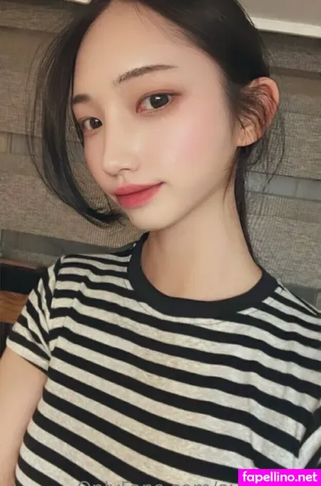 Ayoung20 Main Profile Photo