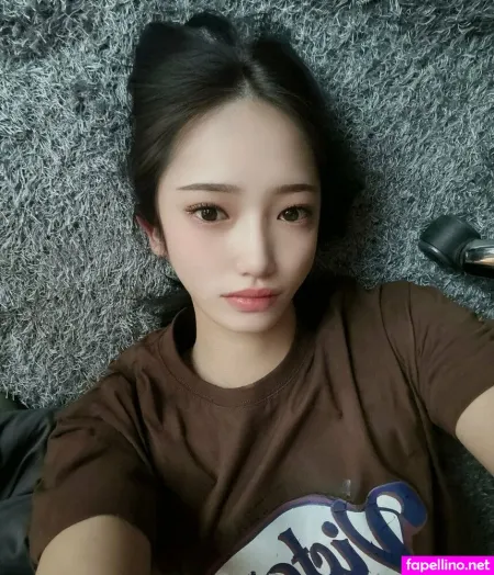 Ayoung20 OnlyFans Thumbnail #7DNm0LGPi8