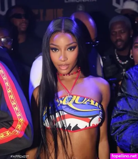 Ayra Starr OnlyFans Thumbnail #2KOlmJVQiz