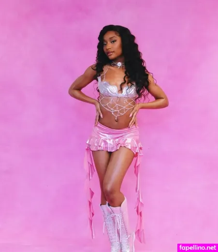 Ayra Starr OnlyFans Thumbnail #hHCLVeIMqL