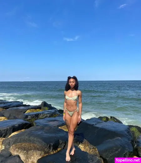 Ayriana Young OnlyFans Thumbnail #22dY9rSTVM