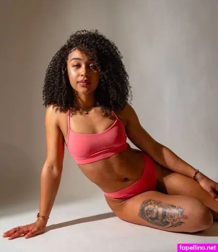 Ayriana Young OnlyFans Thumbnail #hJEg3As5EN