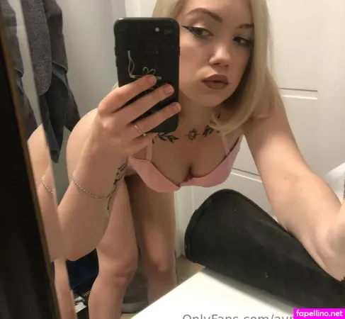 Ayris Simp OnlyFans Thumbnail #MrwNTuon6F