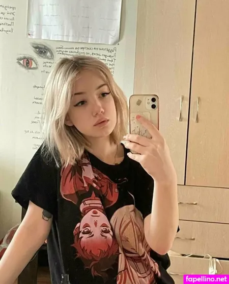 Ayris Simp OnlyFans Thumbnail #maCtfyygsg