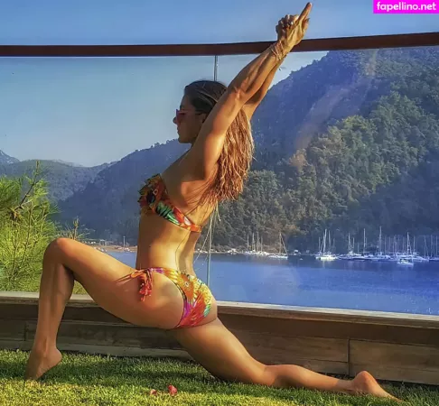 Aysegul Merve Yazici OnlyFans Thumbnail #BUbahUCMTX