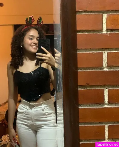 Ayshaseas OnlyFans Thumbnail #Gxxw3JgsE2