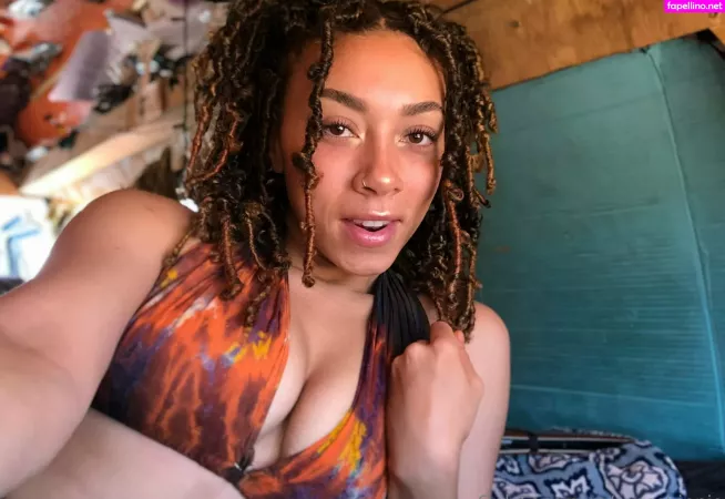 Ayvashippie OnlyFans Thumbnail #YXFMcJ3nJG