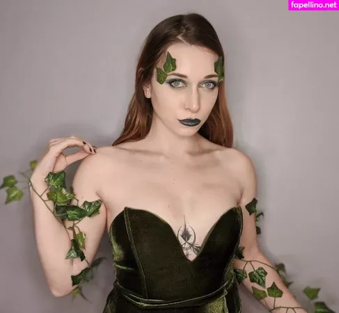 Ayytrae OnlyFans Thumbnail #DEaCoMvene